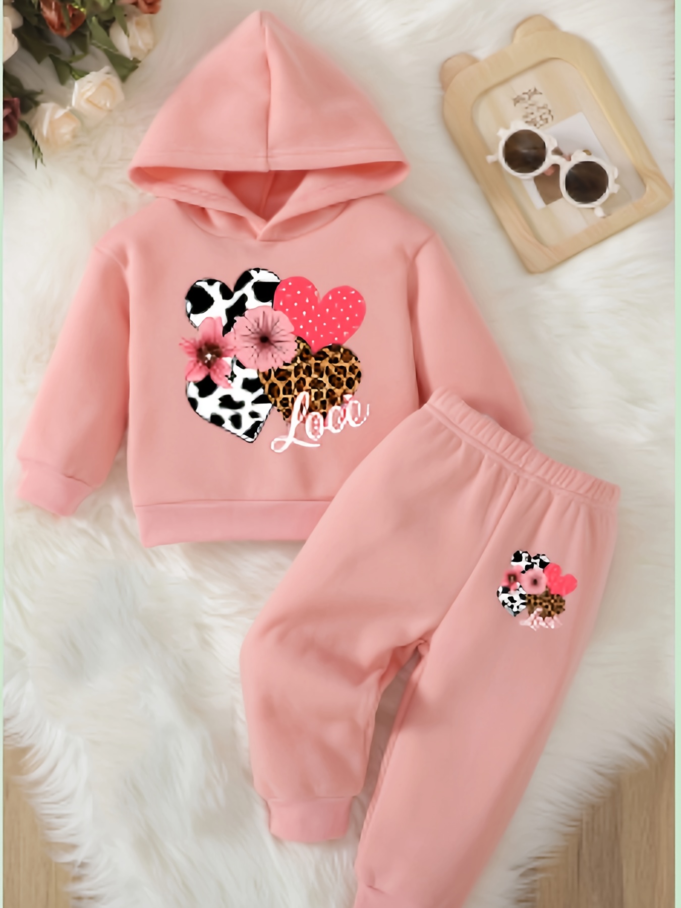 طفلة الحب الحب زهرة نمط هوديي  - مراجعة Plant Parent Hoodie وسعره